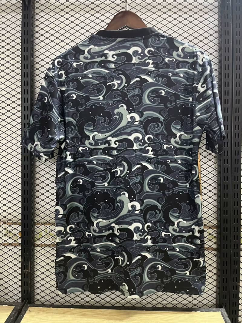 Maillot 24/25 Japon Noir Spécial - L'Univers du Maillot