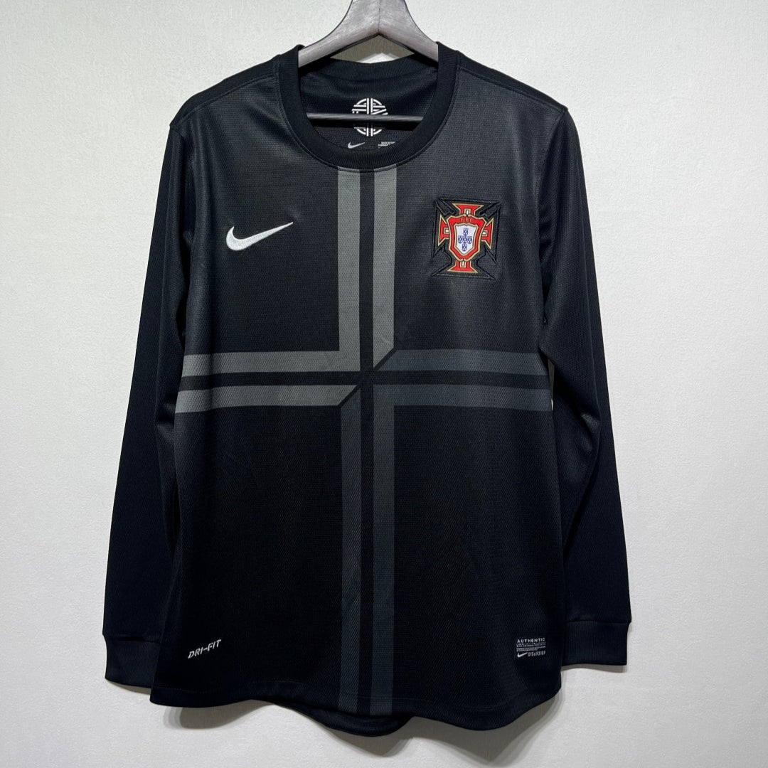 2012 Portugal Extérieur maillot Retro Manches Longues