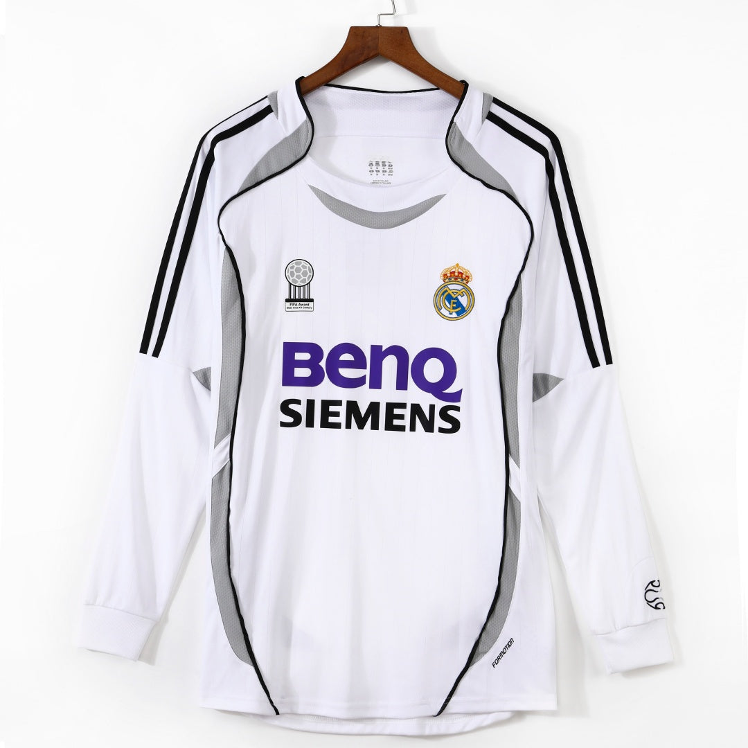 2006-2007 Real Madrid Domicile Retro Manches Longues