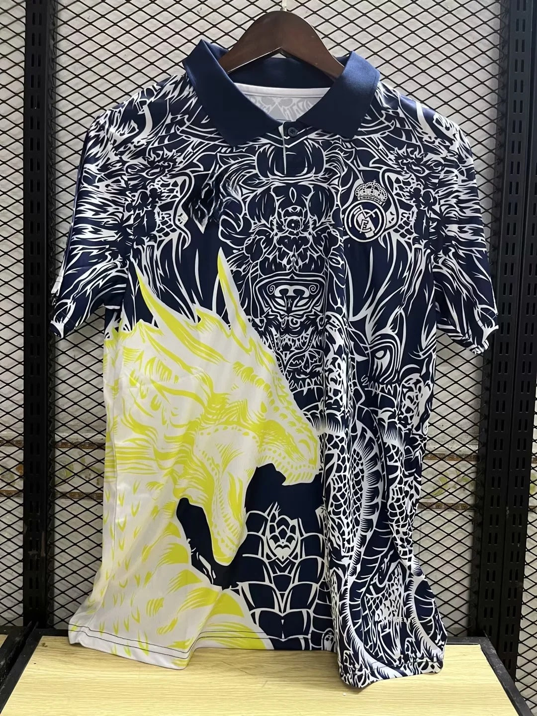 Maillot 24/25 Real Madrid Noir Spécial - L'Univers du Maillot