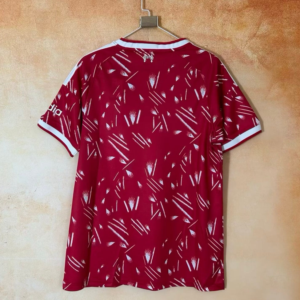 Maillot 25/26 Liverpool Spécial red