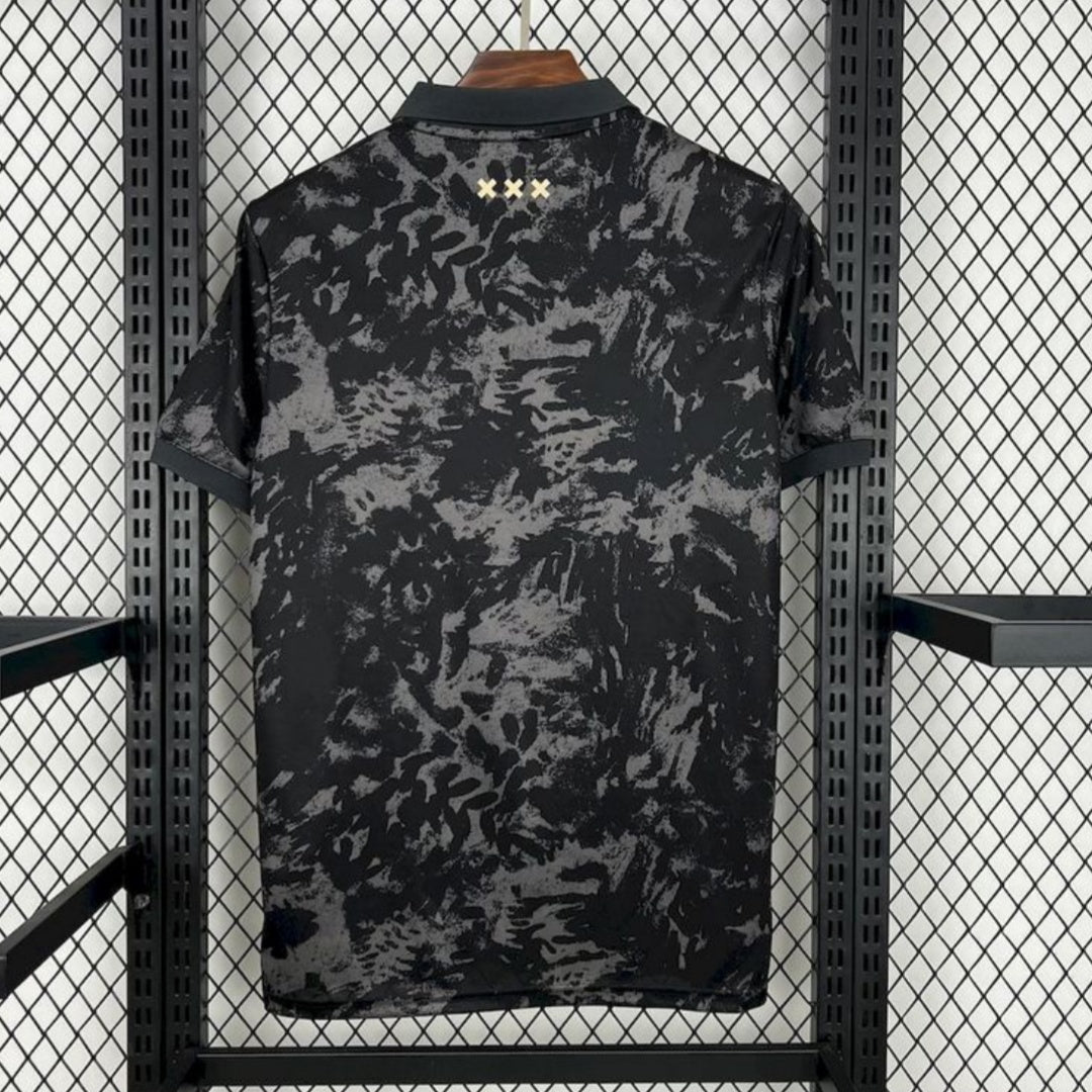 Maillot 25/26 AJAX Stone Island Spécial