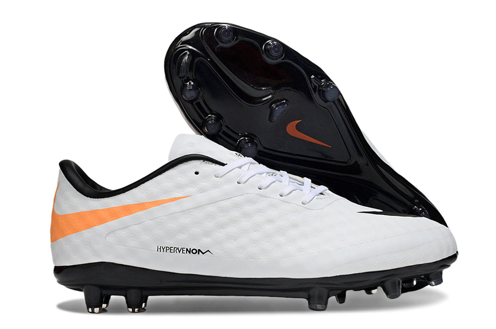 Crampons Hypervenom phantom - L'Univers du Maillot