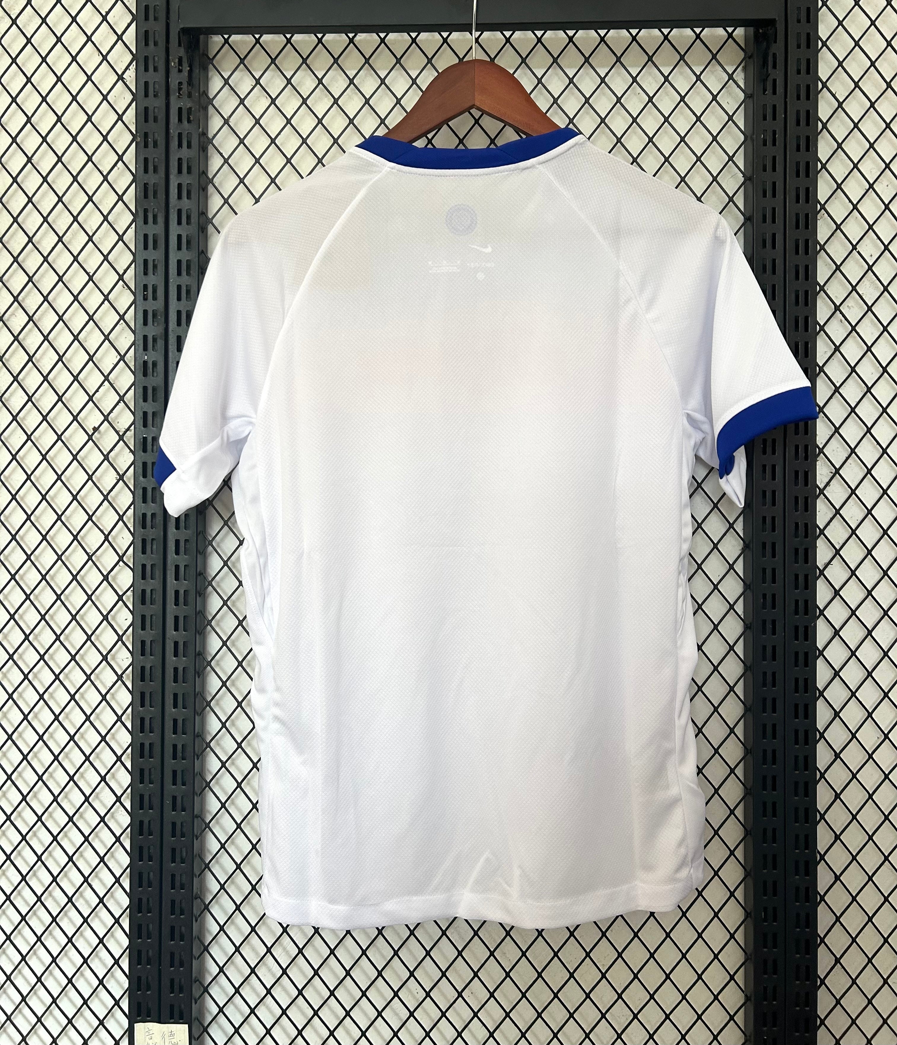 Maillot 25/26 Angleterre - L'Univers du Maillot