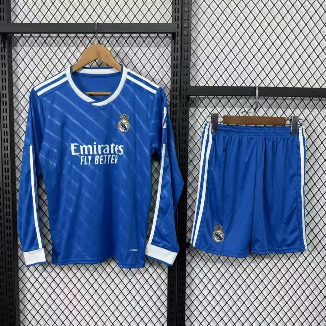 Ensemble 25/26 Real Madrid Third Adult Manches Longues