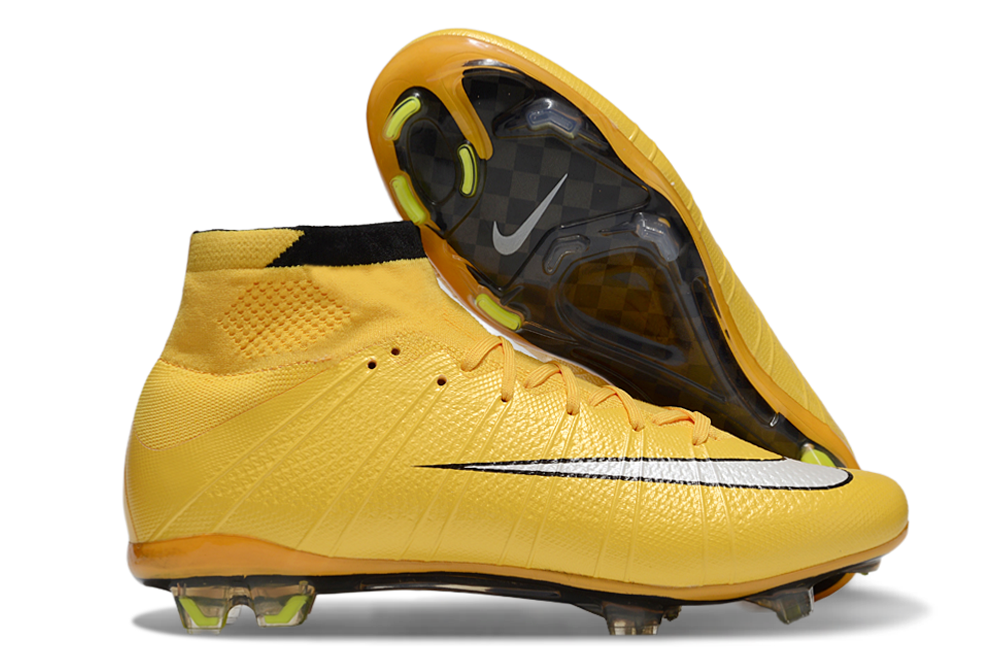 Crampons Mercurial Superfly - L'Univers du Maillot