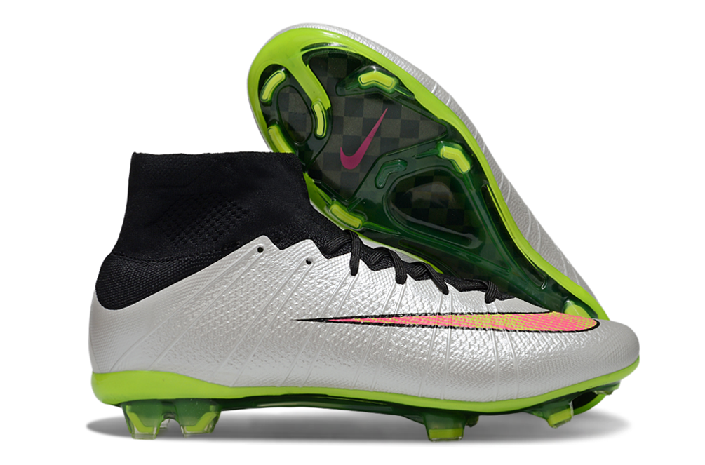 Crampons Mercurial Superfly - L'Univers du Maillot