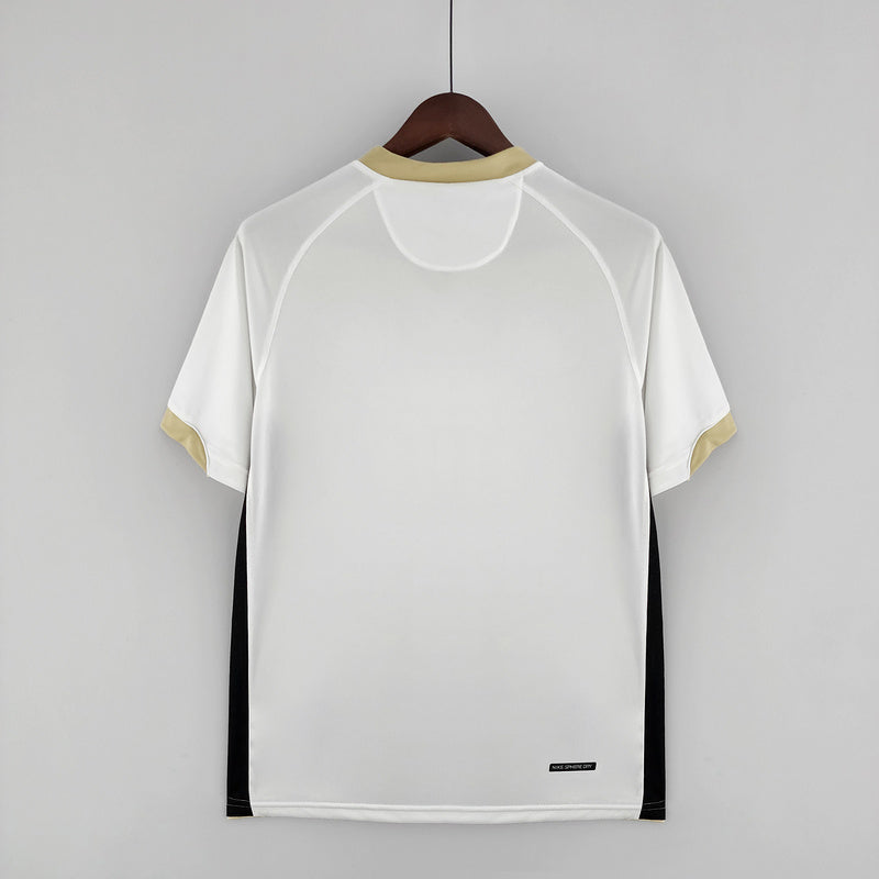 Manchester United maillot Retro 2006 2007 - L'Univers du Maillot