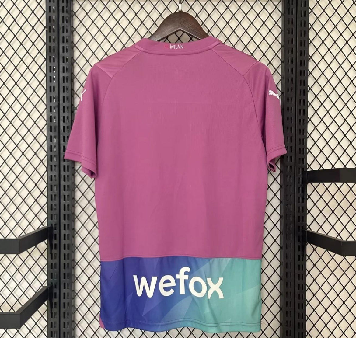 AC Milan maillot third 2023 2024 - L'Univers du Maillot