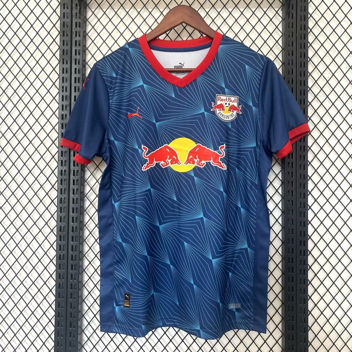 Maillot 25/26 RB Leipzig Spécial - L'Univers du Maillot