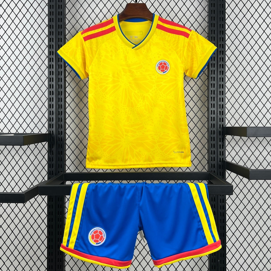 25/26 Ensemble Enfant Colombie Domicile