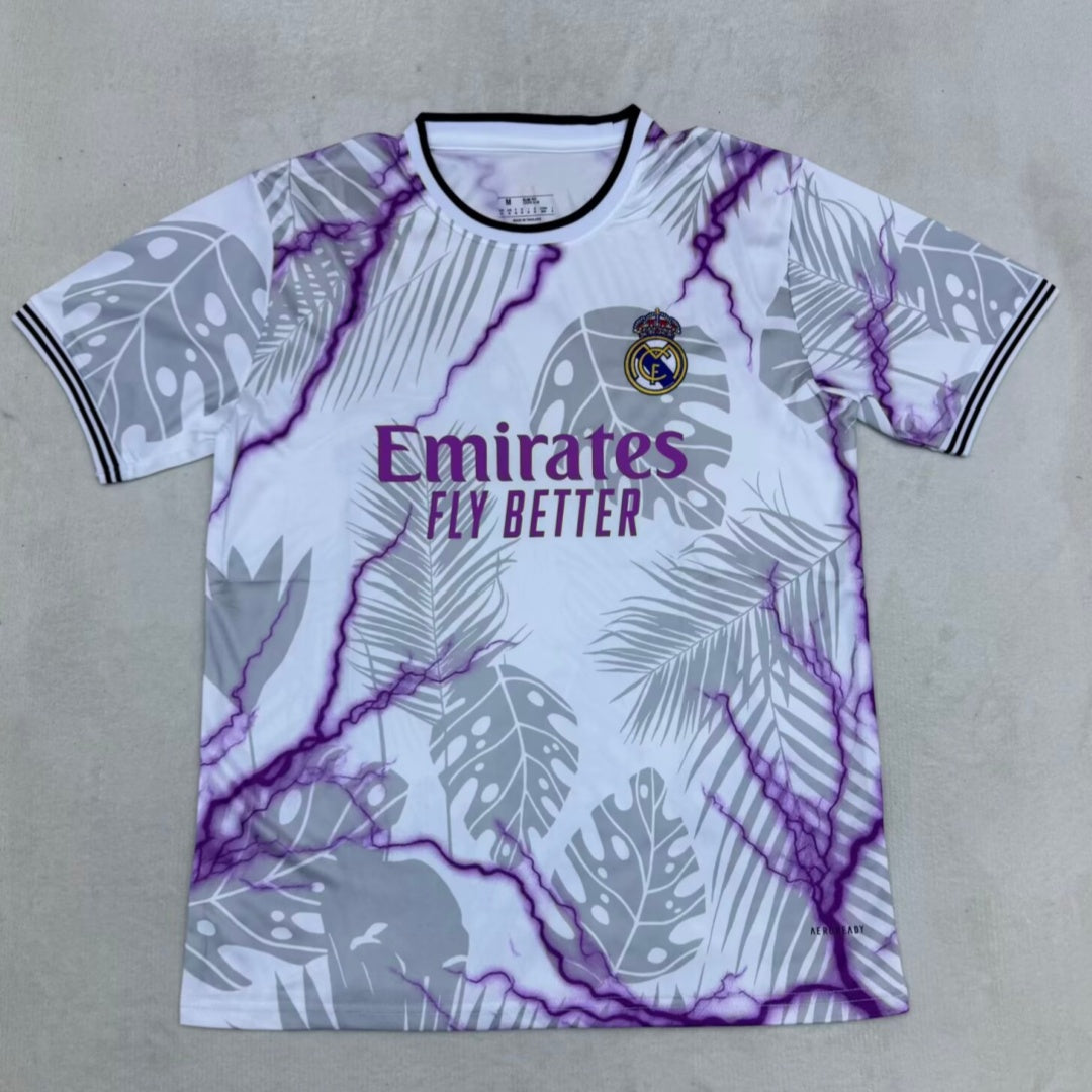 Maillot 25/26 Real Madrid Spécial violet style