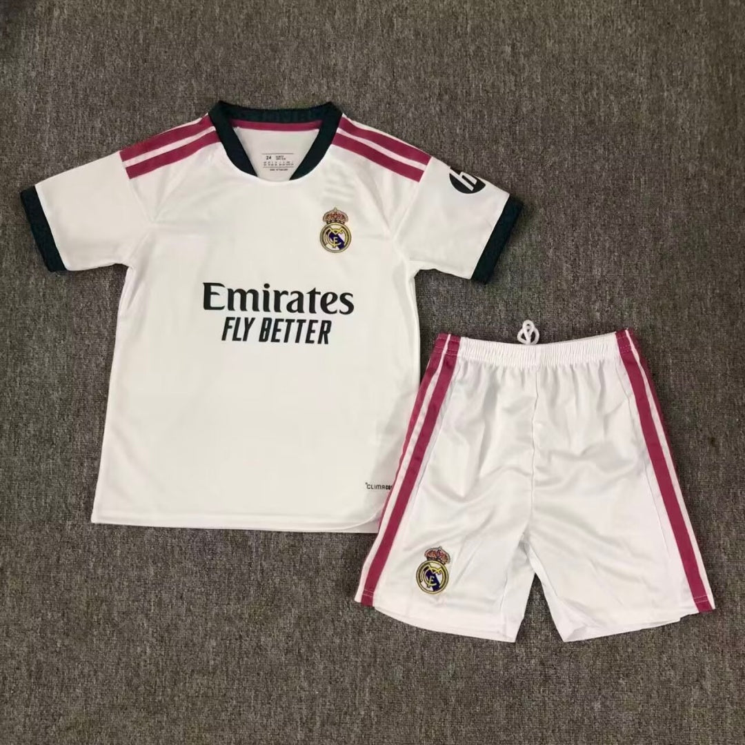 26/27 Ensemble Enfant Real Madrid Domicile