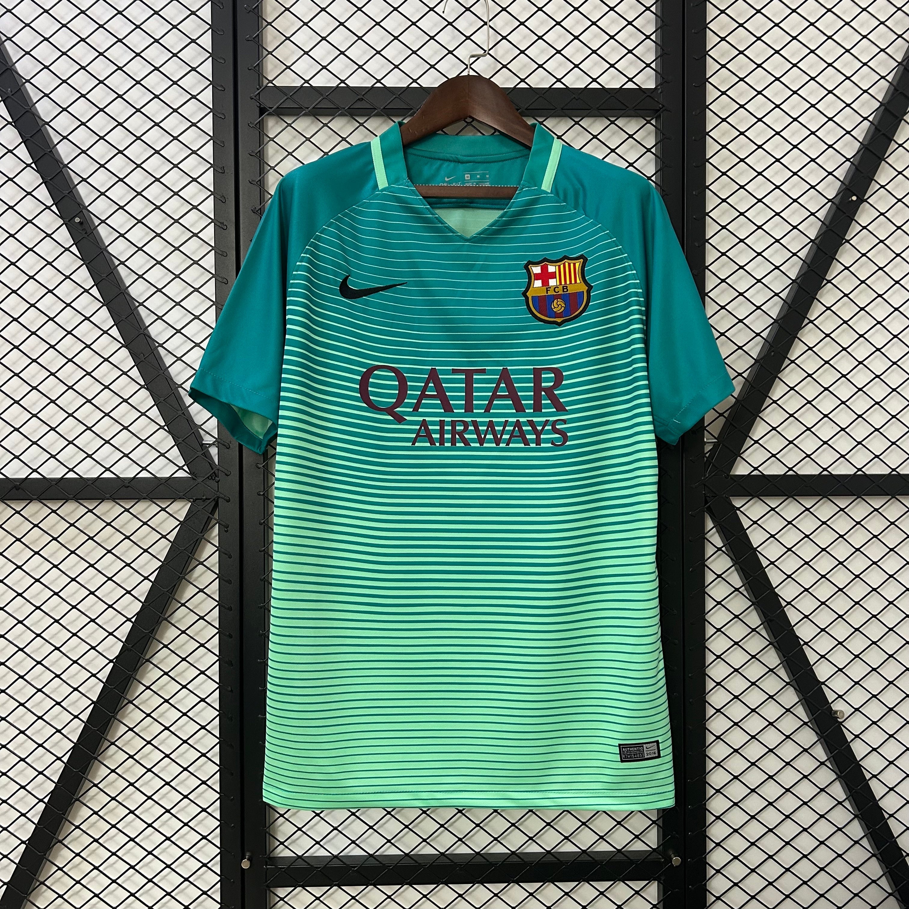 Maillot 16/17 Barcelone Rétro Third