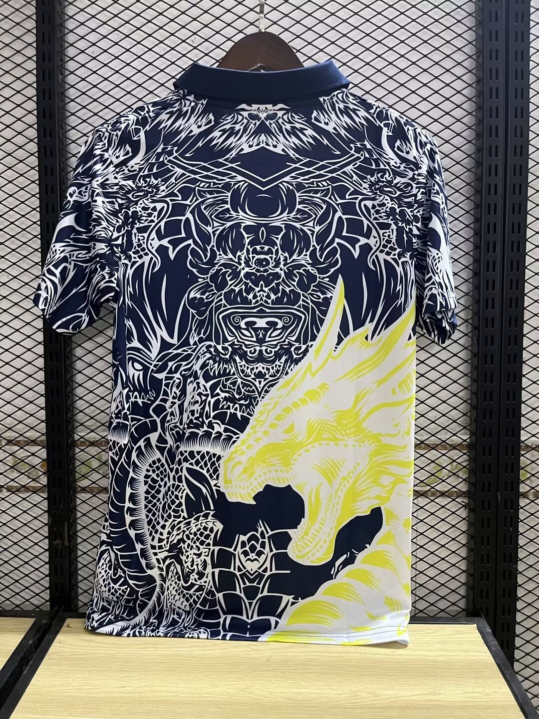 Maillot 24/25 Real Madrid Noir Spécial - L'Univers du Maillot