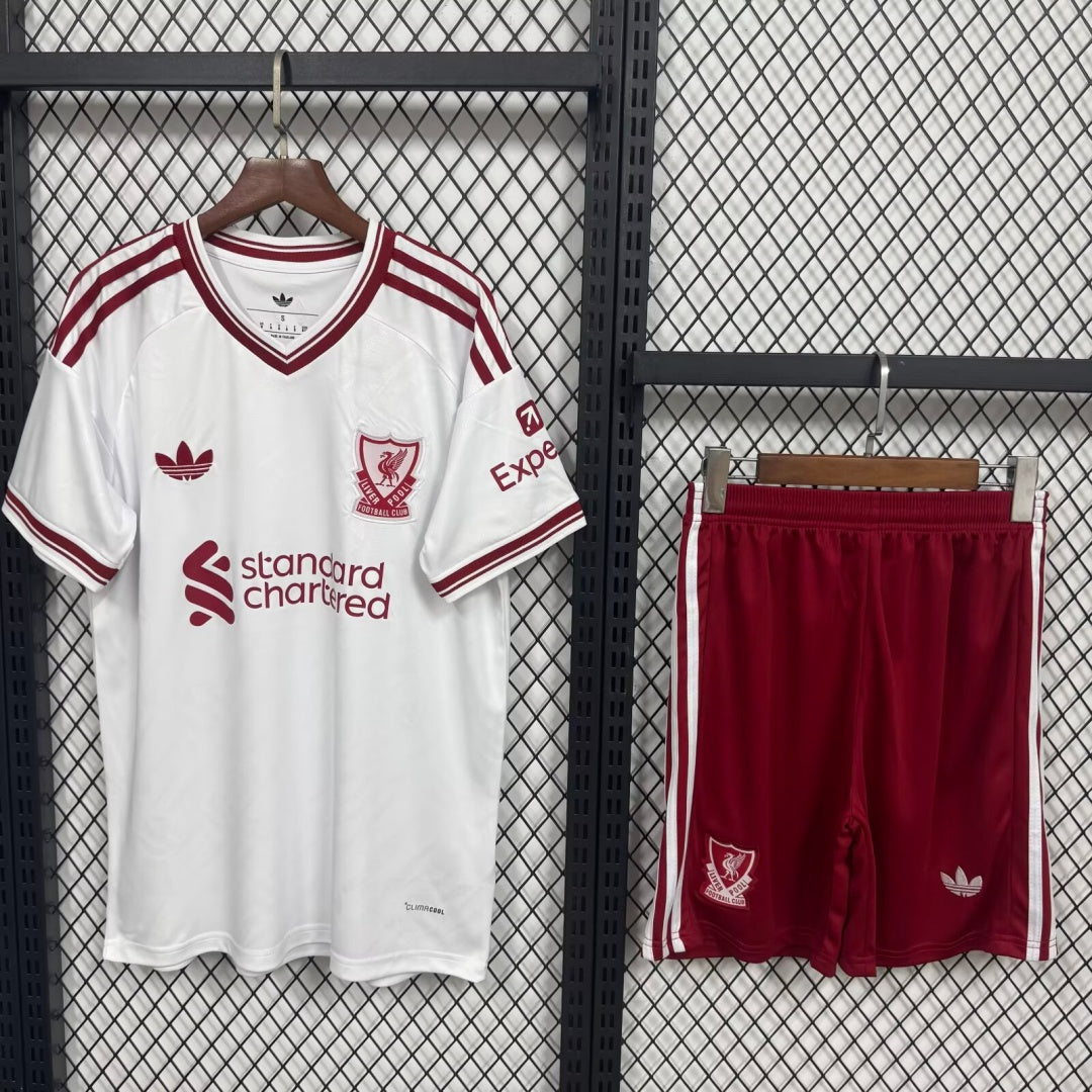 Ensemble 26/27 Liverpool Extérieur Adult