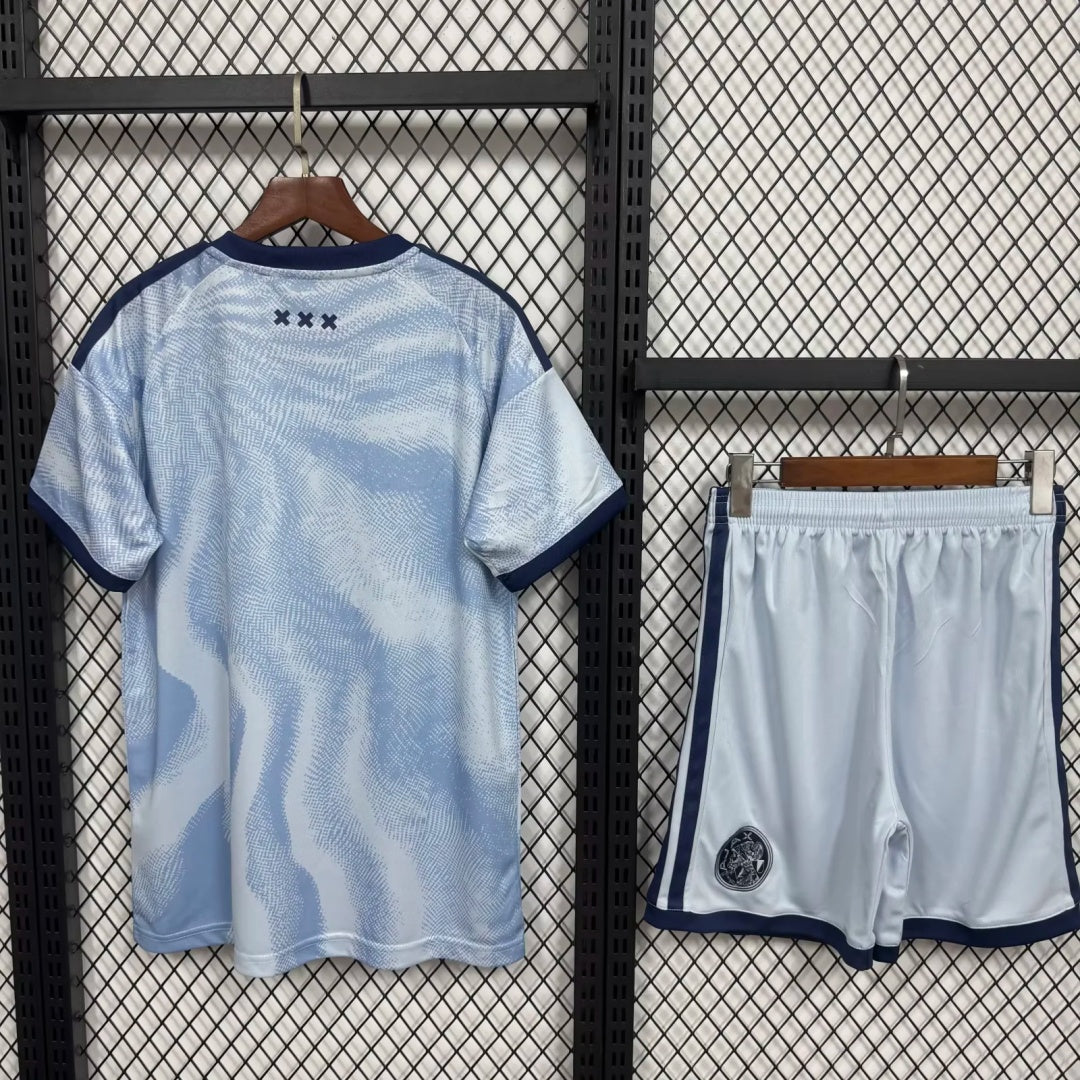 Ensemble 26/27 AJAX Extérieur Adult