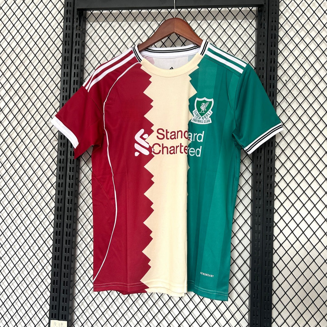 Maillot 25/26 Liverpool color Spécial eagle