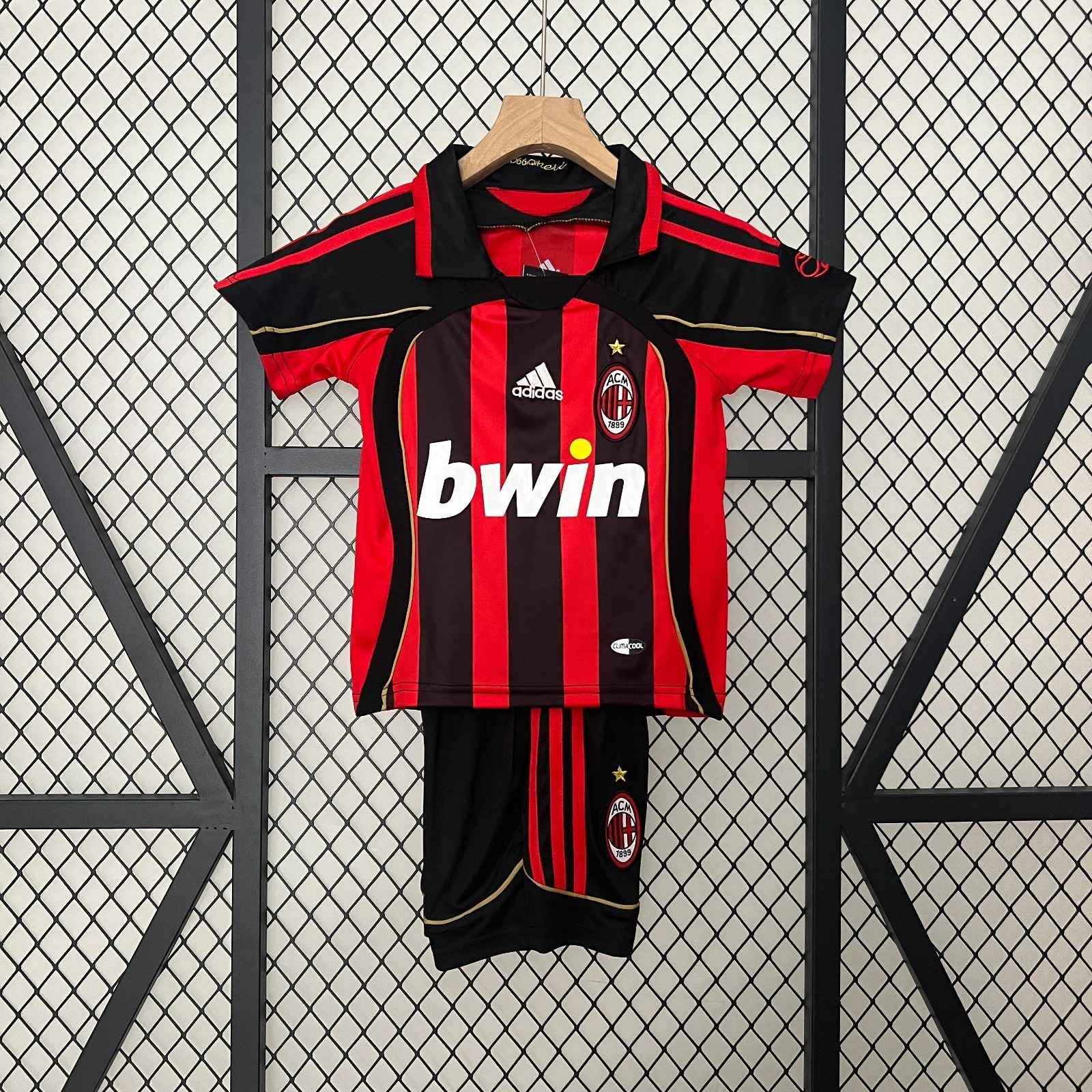 24/25 Ensemble Enfant AC Milan - L'Univers du Maillot