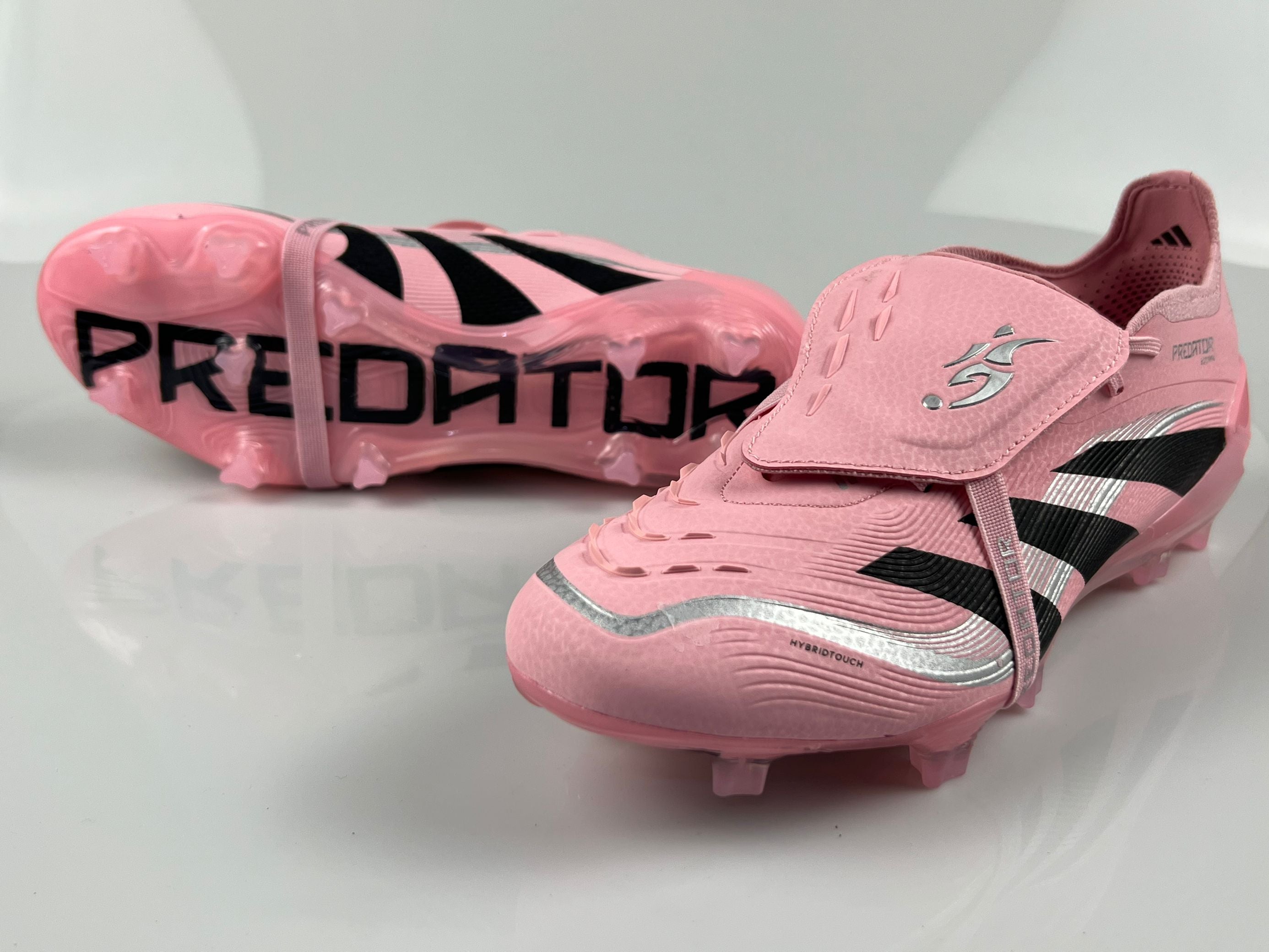 Crampons PREDATOR ACCURACY FG - L'Univers du Maillot