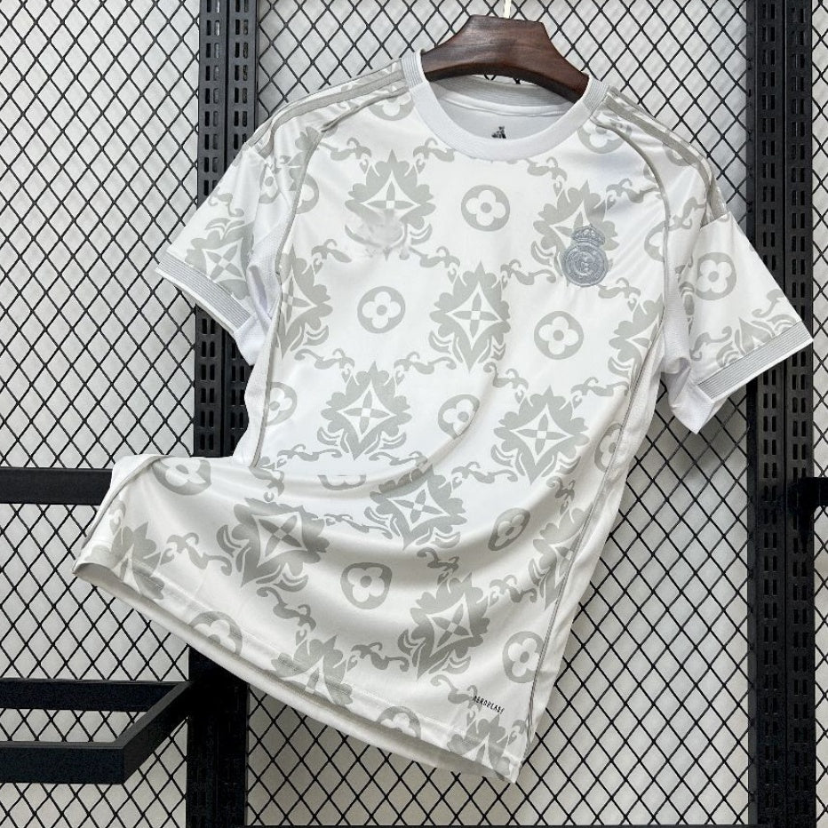Maillot 25/26  Real Madrid Spécial LV