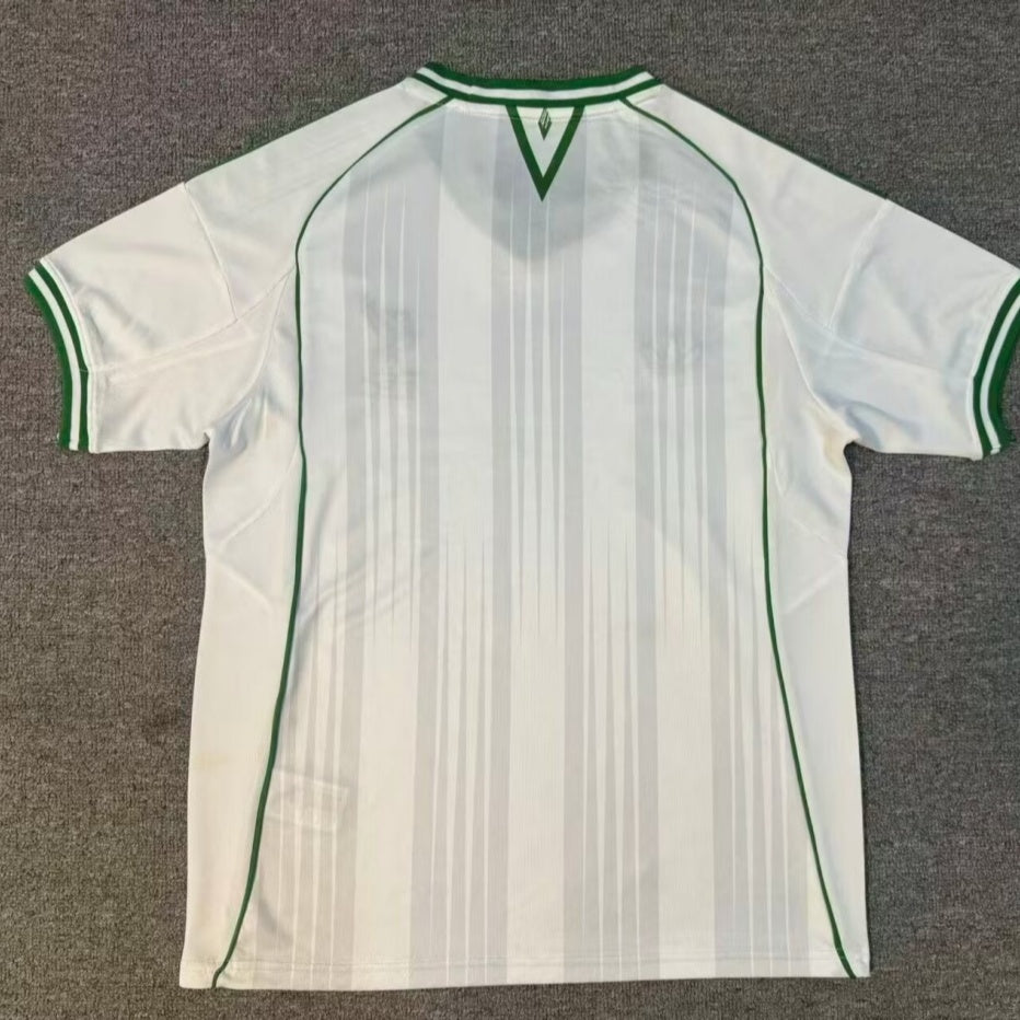 Maillot 25/26 Liverpool Spécial white