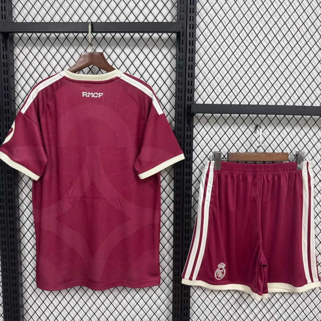 Ensemble 26/27 Real Madridl Third  Adult