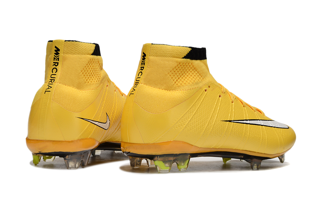 Crampons Mercurial Superfly - L'Univers du Maillot