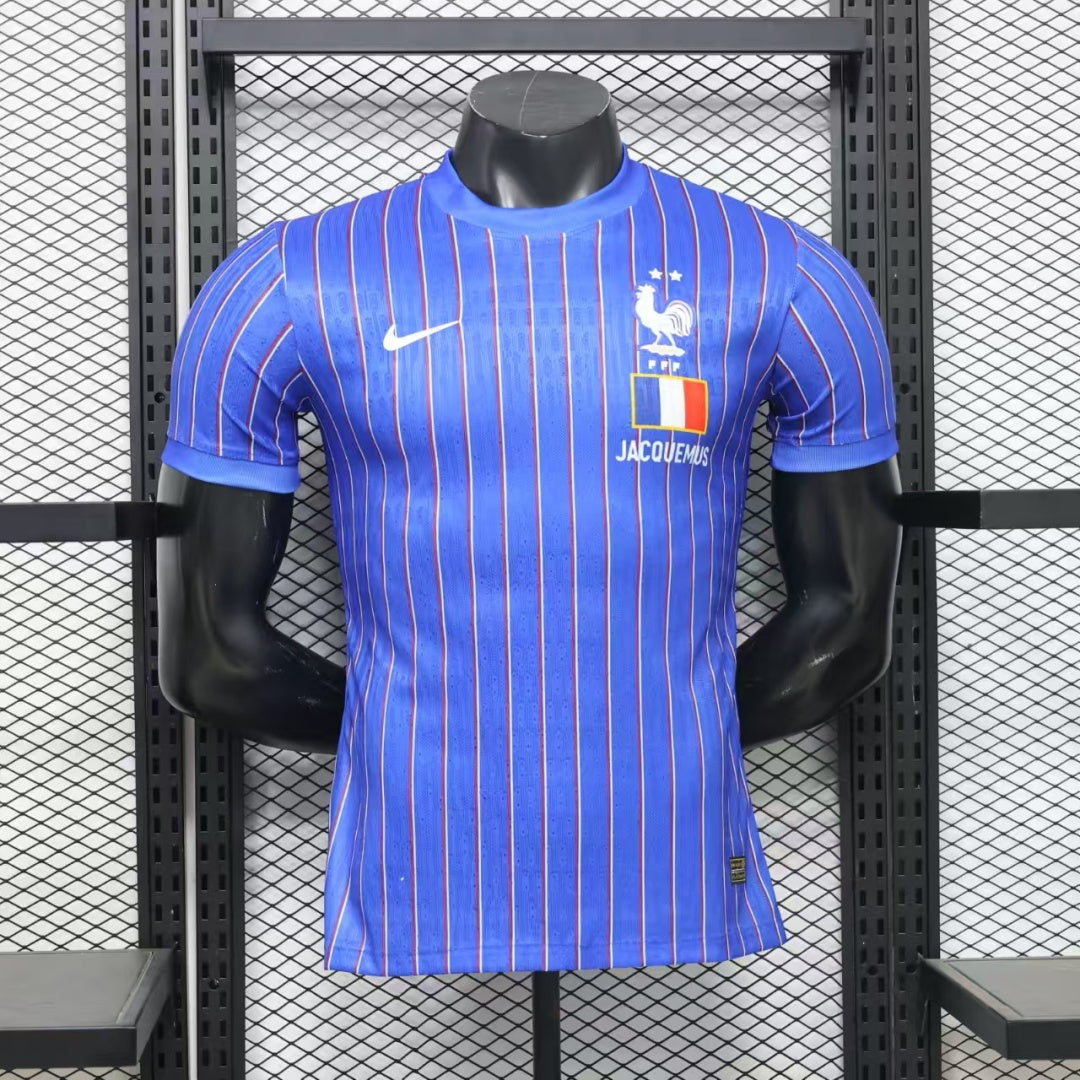 Maillot 2026 France x Jacquemus Blue player Special Edition