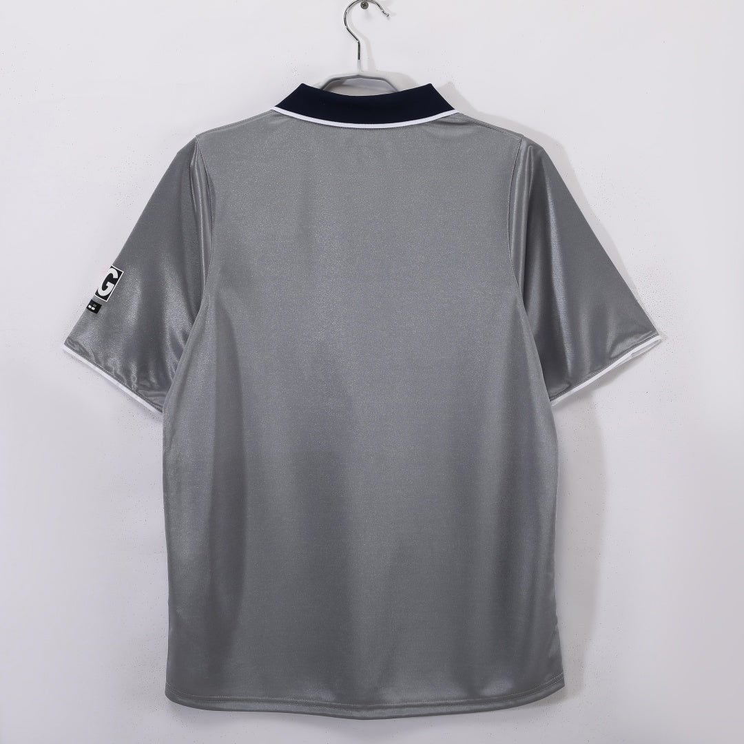 2001-2002 PSG Extérieur maillot Retro