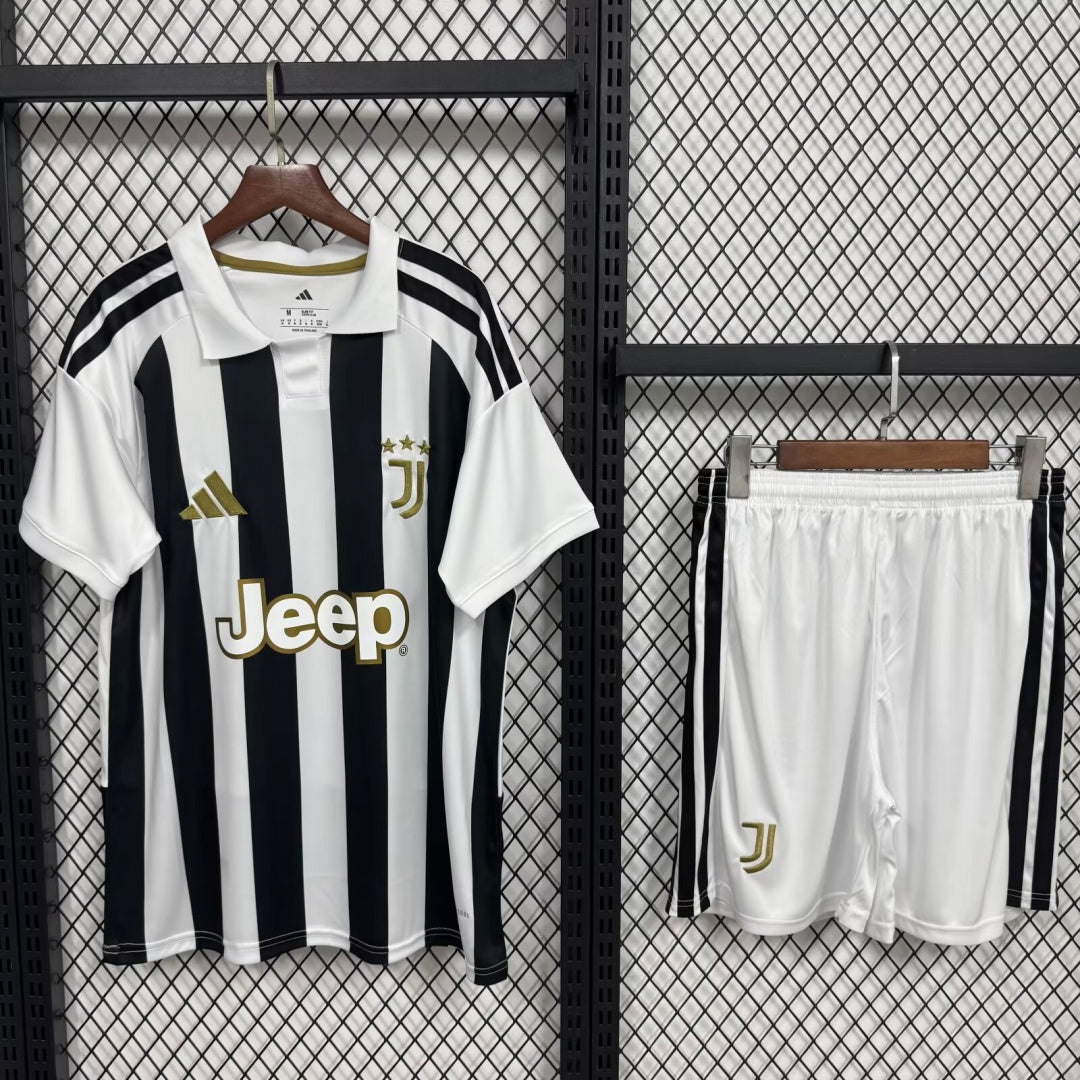 Ensemble 26/27 Juventus  Domicile Adult