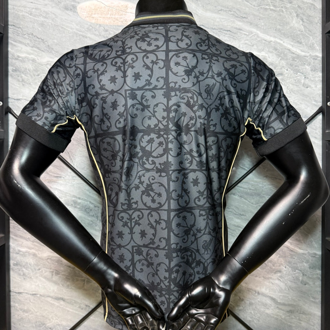 Maillot 25/26  Liverpool Spécial black  player