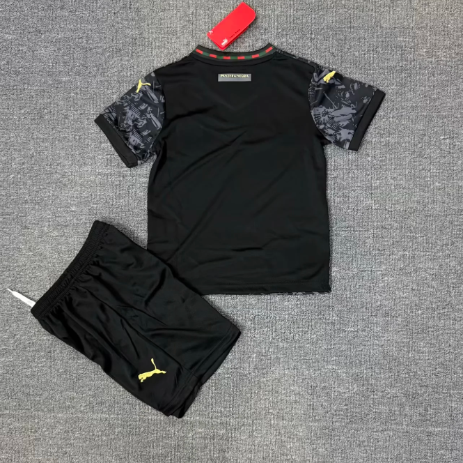 25/26 Ensemble Enfant  Portugal  Spécial C