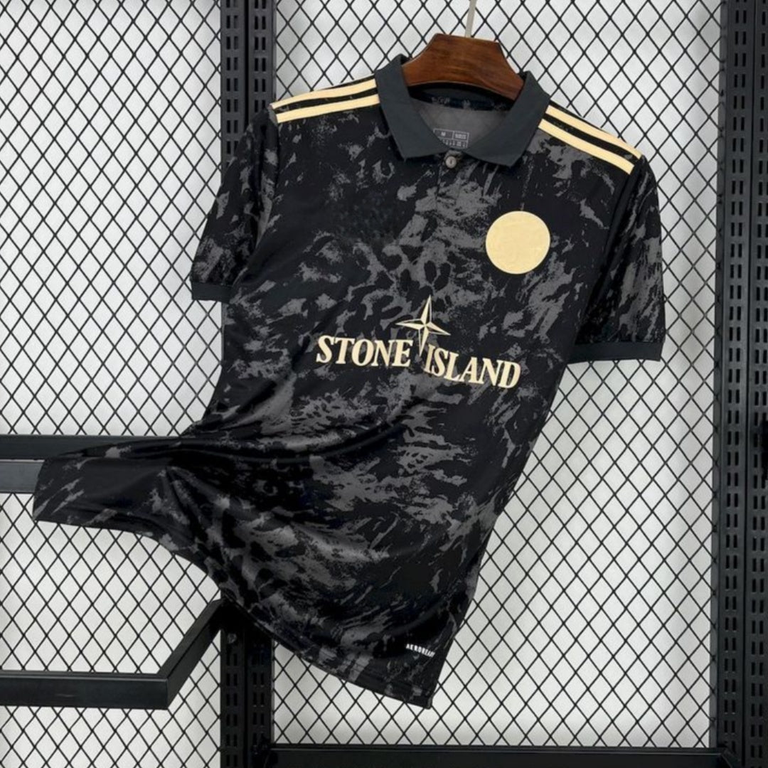 Maillot 25/26 AJAX Stone Island Spécial