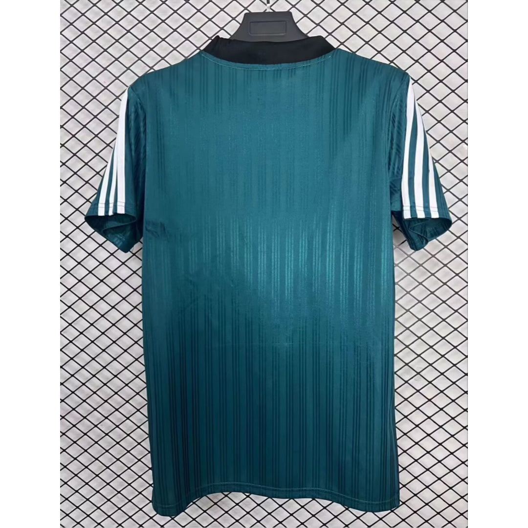 1995 Maillot Liverpool Rétro Spécial green