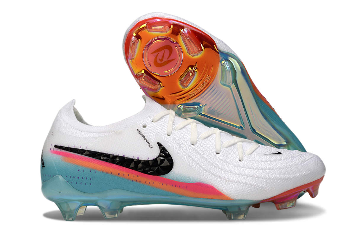 Crampons PHANTOM LUNA ELITE FG - L'Univers du Maillot