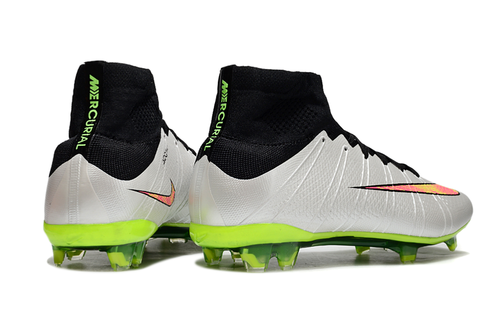 Crampons Mercurial Superfly - L'Univers du Maillot