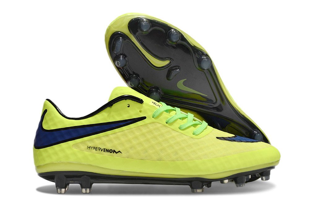 Crampons Hypervenom phantom - L'Univers du Maillot