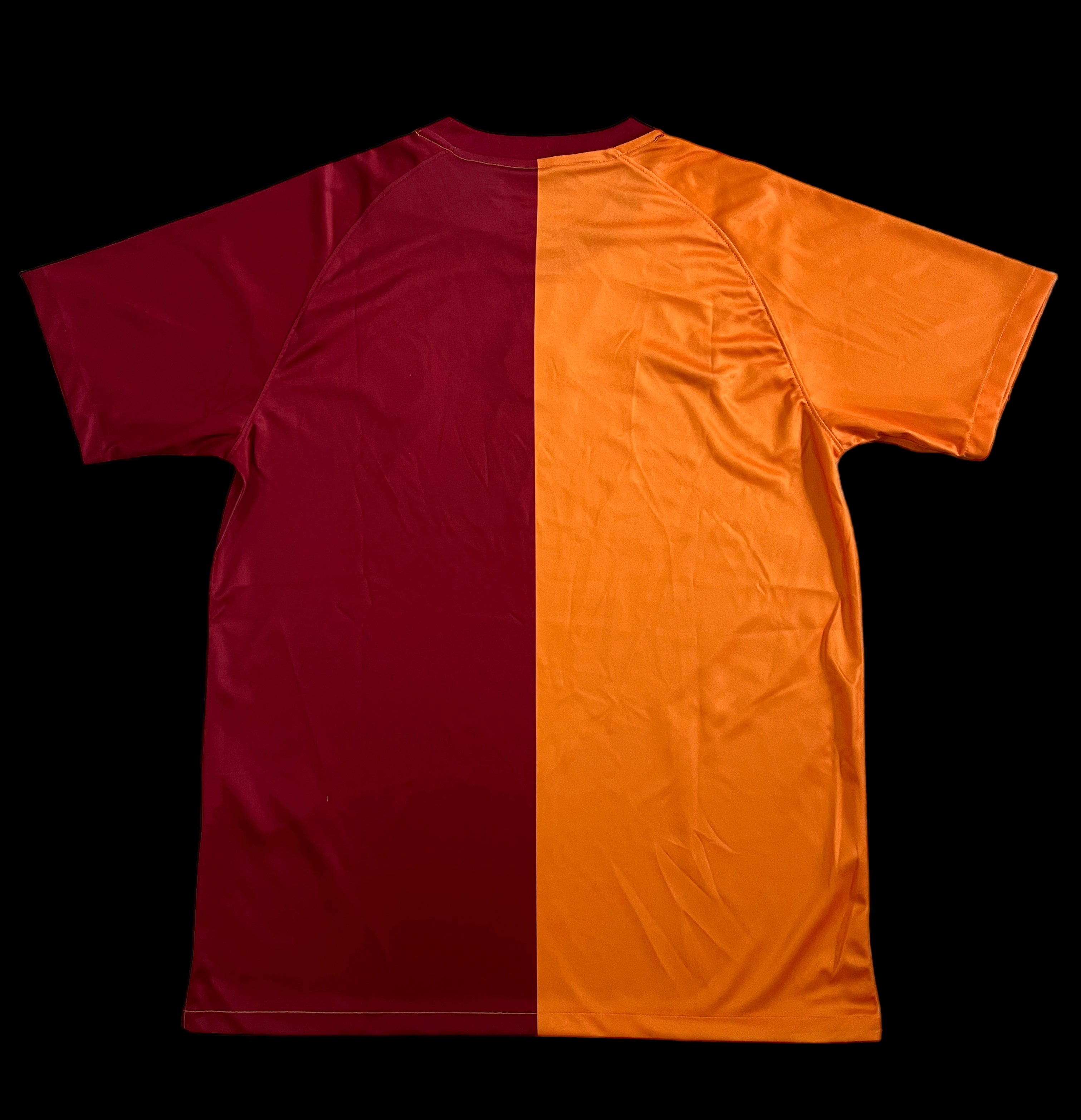 Galatasaray maillot Domicile 2023 2024 - L'Univers du Maillot