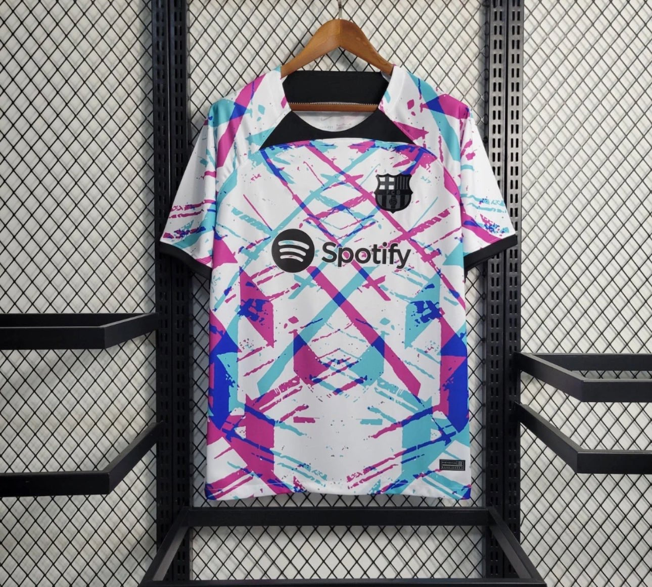 FC Barcelone maillot entraînement 2023/2024 - L'Univers du Maillot