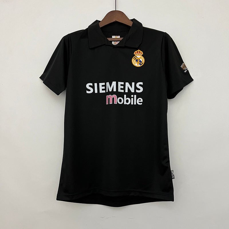 Real Madrid maillot Retro 2002 2003 - L'Univers du Maillot