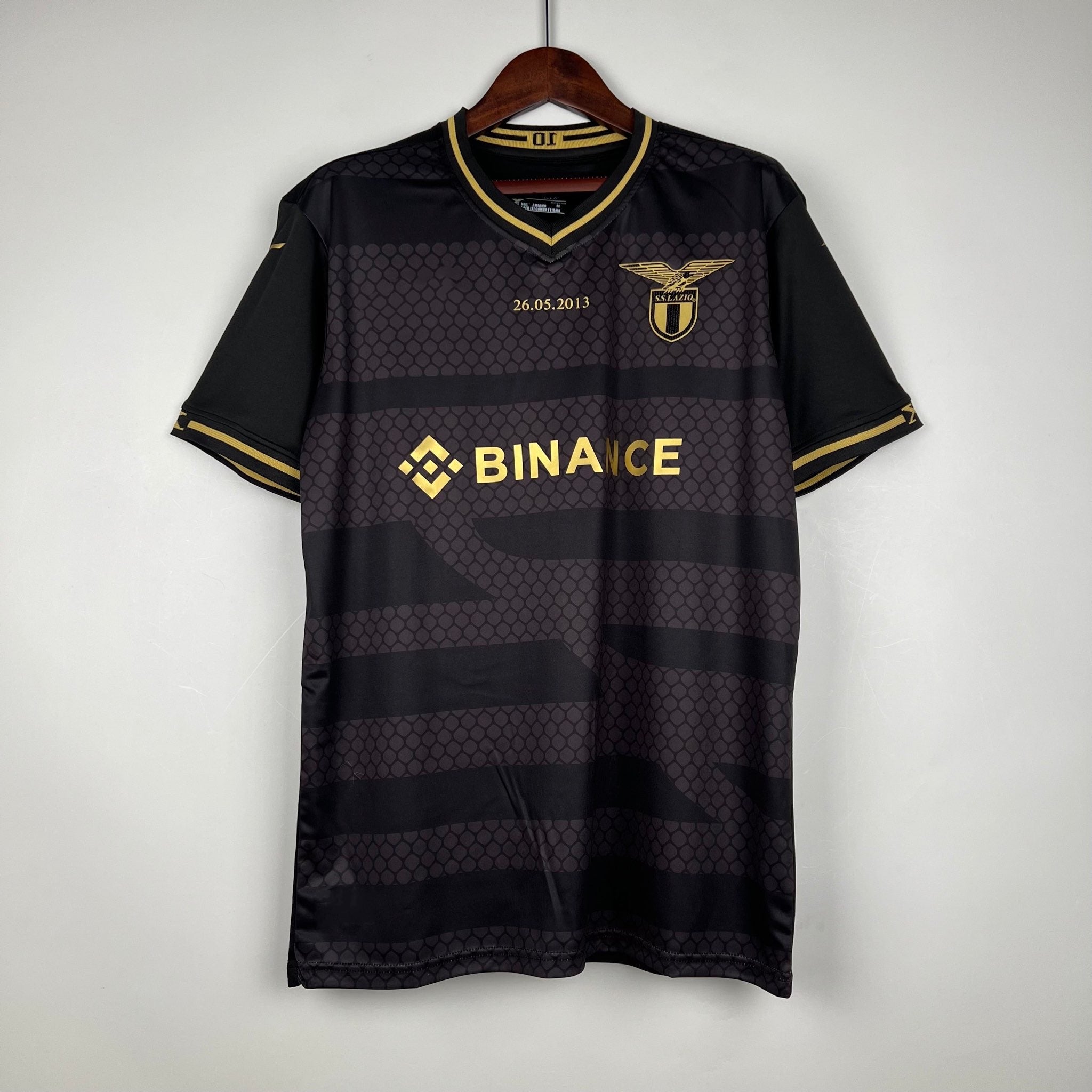 Lazio Rome maillot commémoratif 2023 2024 - L'Univers du Maillot