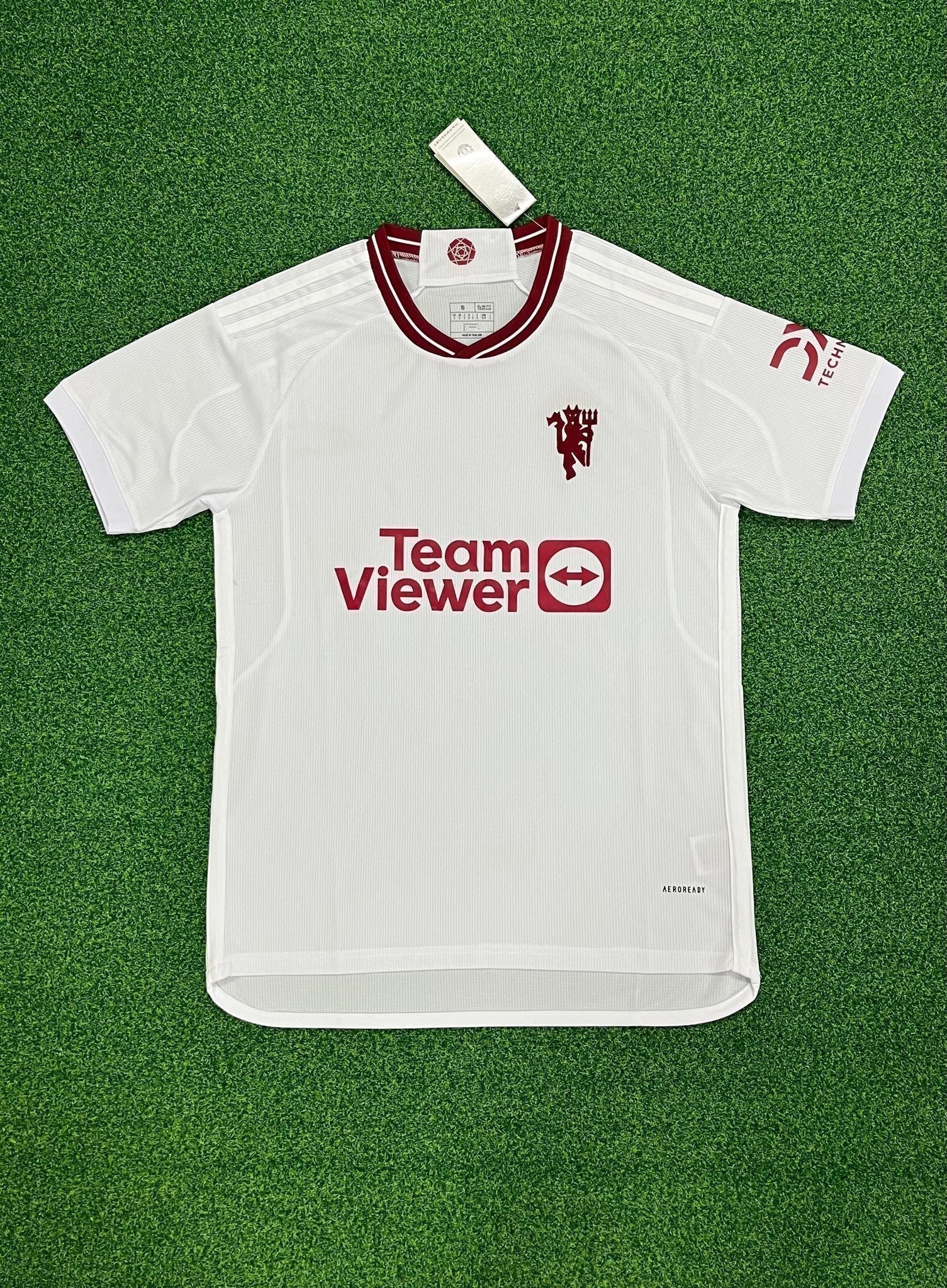 Manchester United maillot third 2023 2024 - L'Univers du Maillot