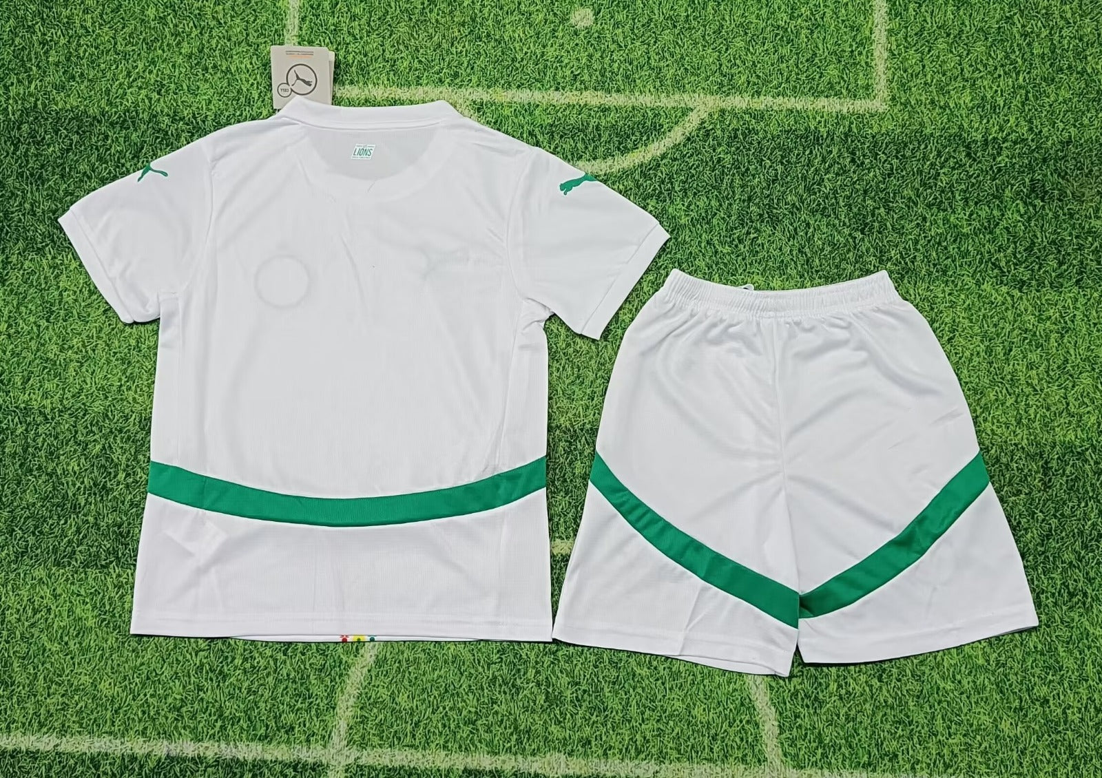 24/25 Ensemble Enfant Sénégal Blanc - L'Univers du Maillot