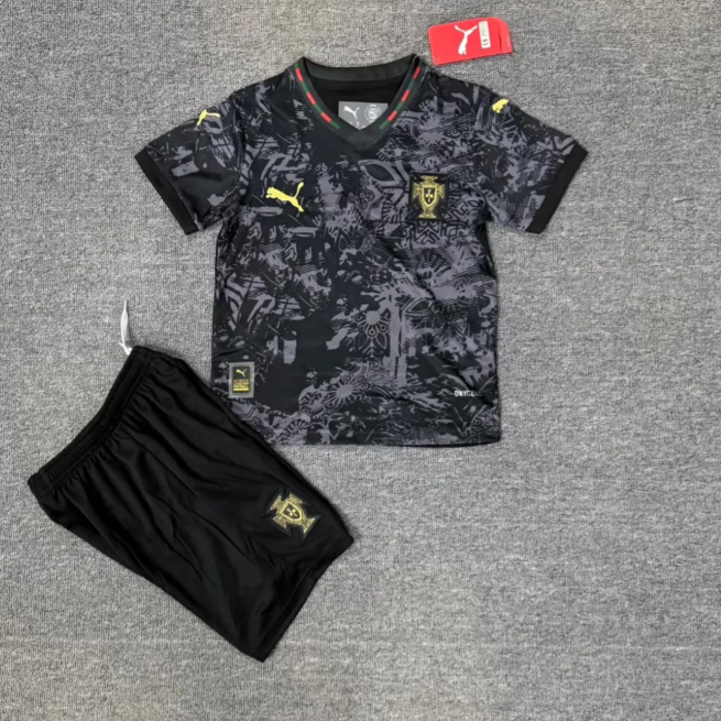 25/26 Ensemble Enfant  Portugal  Spécial C