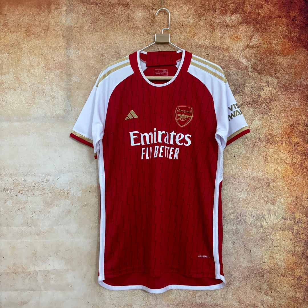 Le nouveau maillot domicile d'Arsenal dévoilé | Foot Inside Le nouveau maillot domicile d'Arsenal dévoilé | Foot Inside