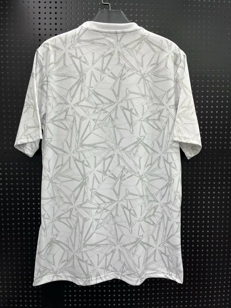 Maillot 24/25 Real Madrid Spécial Blanc - L'Univers du Maillot