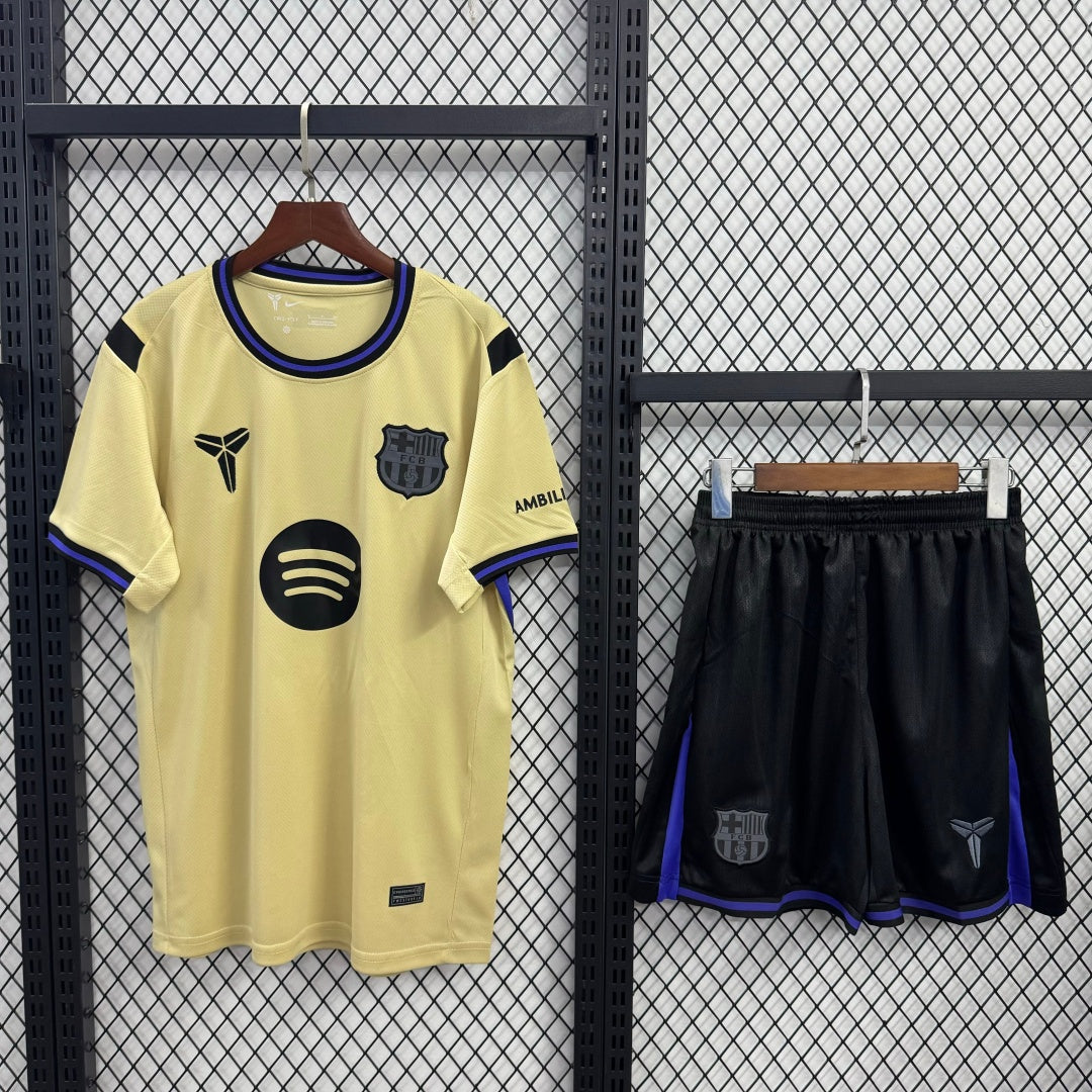 Ensemble 25/26 Barcelone Extérieur Adult