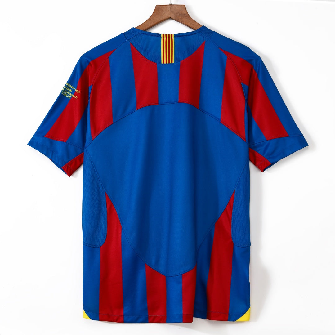2005-2006 Maillot Barcelone Domicile Rétro