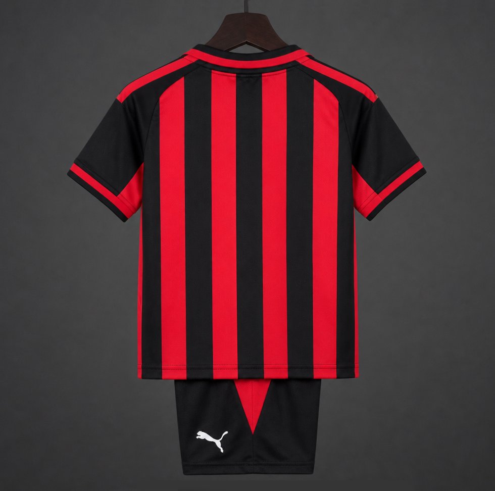 26/27 Ensemble Enfant  AC Milan Domicile